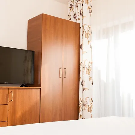 Chalet Complex Adal *